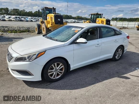 ✅ 2016 Hyundai Sonata SE • VIN: 5NPE24AF3GH332036 • Lot: 83859075. Listed on Copart with 110,360 mi. Free auction sales archive from the USA and detailed vehicle history report at DreamBid. Image 1.