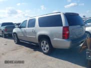 ✅ 2008 Chevrolet Suburban 2LT • VIN: 3GNFC16038G299755 • Lot: 42088092. Listed on IAAI with 141,876 mi. Free auction sales archive from the USA and detailed vehicle history report at DreamBid. Image 3.
