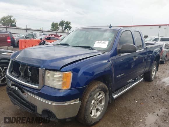 ✅ 2013 GMC Sierra 1500 SLE • VIN: 1GTR1VEA4DZ331085 • Лот: 43495239. Опубликован ранее на IAAI с пробегом 168 642 миль. Бесплатный доступ к архиву аукционных продаж из США и подробный отчёт об истории автомобиля на DreamBid. Изображение 17.