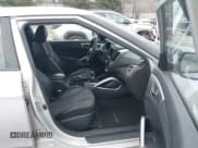 ✅ 2012 Hyundai Veloster w/Gray Int • VIN: KMHTC6AD6CU081281 • Лот: 43797427. Опубликован ранее на IAAI с пробегом 184 987 миль. Бесплатный доступ к архиву аукционных продаж из США и подробный отчёт об истории автомобиля на DreamBid. Изображение 5.