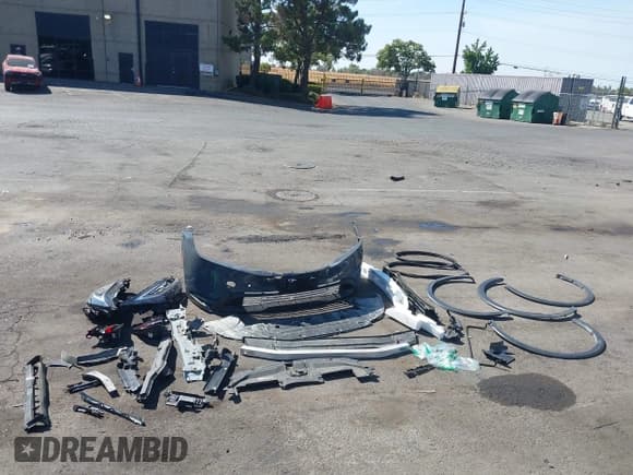 ✅ 2024 Toyota Prius LE • VIN: JTDADABU9R3022198 • Lot: 43122047. Listed on IAAI with 18,714 mi. Free auction sales archive from the USA and detailed vehicle history report at DreamBid. Image 12.