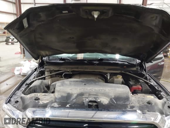 ✅ 2020 Ram 2500 Big Horn • VIN: 3C6UR5DJ8LG298134 • Lot: 41705639. Wystawiony na IAAI z przebiegiem 85 130 mil. Bezpłatny archiwum sprzedaży aukcyjnych z USA i szczegółowy raport historii pojazdu na DreamBid. Zdjęcie 10.