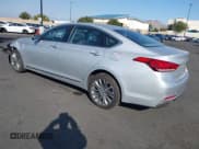 ✅ 2016 Hyundai Genesis 3.8L • VIN: KMHGN4JE2GU117966 • Lot: 41467680. Wystawiony na IAAI z przebiegiem 90 908 mil. Bezpłatny archiwum sprzedaży aukcyjnych z USA i szczegółowy raport historii pojazdu na DreamBid. Zdjęcie 3.