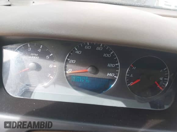 2008 Chevrolet Impala LT z VIN 2G1WT55K089144280, wystawiony jako IAAI lot #43537535 z przebiegiem 122 679 mil mil oraz . Historia ofert i sprzedaży dostępna na DreamBid. Obrazek 7.