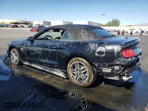 ✅ 2023 Ford Mustang GT Premium • VIN: 1FATP8FF7P5109562 • Lot: 60616315. Wystawiony na Copart z przebiegiem 51 774 mil. Bezpłatny archiwum sprzedaży aukcyjnych z USA i szczegółowy raport historii pojazdu na DreamBid. Zdjęcie 2.