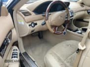 ✅ 2012 Mercedes-Benz CL 550 • VIN: WDDEJ9EB0CA028550 • Lot: 74307834. Wystawiony na Copart z przebiegiem Nie podano. Bezpłatny archiwum sprzedaży aukcyjnych z USA i szczegółowy raport historii pojazdu na DreamBid. Zdjęcie 8.