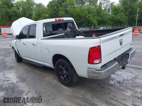 ✅ 2017 Ram 1500 SLT • VIN: 1C6RR7GG9HS736595 • Lot: 42230792. Listed on IAAI with 132,627 mi. Free auction sales archive from the USA and detailed vehicle history report at DreamBid. Image 3.