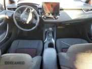 ✅ 2024 Toyota Corolla SE • VIN: 5YFS4MCE9RP182845 • Lot: 93718235. Wystawiony na Copart z przebiegiem 34 312 mil. Bezpłatny archiwum sprzedaży aukcyjnych z USA i szczegółowy raport historii pojazdu na DreamBid. Zdjęcie 8.