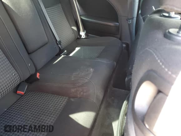 ✅ 2017 Dodge Challenger R/T • VIN: 2C3CDZBT2HH639229 • Lot: 47707184. Wystawiony na Copart z przebiegiem 107 131 mil. Bezpłatny archiwum sprzedaży aukcyjnych z USA i szczegółowy raport historii pojazdu na DreamBid. Zdjęcie 10.