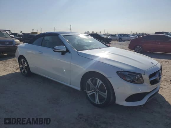 ✅ 2019 Mercedes-Benz E 450 • VIN: WDD1K6JB1KF079234 • Лот: 84215994. Опубликован ранее на Copart с пробегом Не указан. Бесплатный доступ к архиву аукционных продаж из США и подробный отчёт об истории автомобиля на DreamBid. Изображение 4.