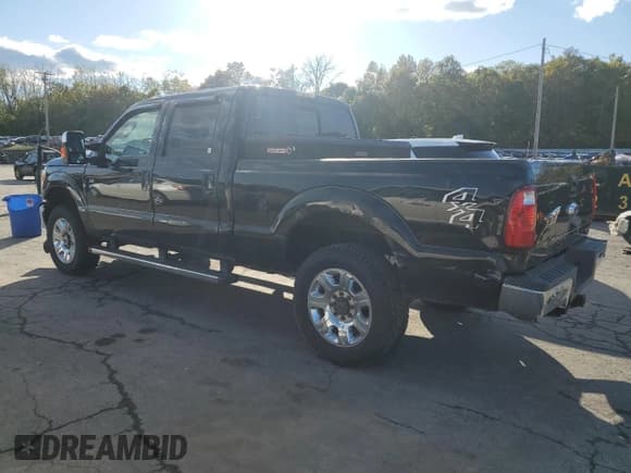 ✅ 2016 Ford F-250 Lariat • VIN: 1FT7W2B68GED07813 • Lot: 85824515. Listed on Copart with 207,988 mi. Free auction sales archive from the USA and detailed vehicle history report at DreamBid. Image 2.