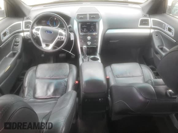 ✅ 2014 Ford Explorer XLT • VIN: 1FM5K7D95EGB63268 • Лот: 81300825. Опубликован ранее на Copart с пробегом 131 504 миль. Бесплатный доступ к архиву аукционных продаж из США и подробный отчёт об истории автомобиля на DreamBid. Изображение 8.