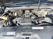 ✅ 2001 Chevrolet Suburban LS • VIN: 3GNEC16T81G216977 • Лот: 42538021. Опубликован ранее на IAAI с пробегом 404 293 миль. Бесплатный доступ к архиву аукционных продаж из США и подробный отчёт об истории автомобиля на DreamBid. Изображение 10.