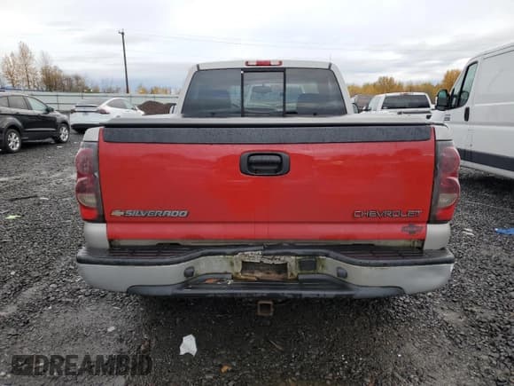 ✅ 2005 Chevrolet Silverado 1500 Work Truck • VIN: 1GCEC14X45Z150447 • Лот: 81967964. Опубликован ранее на Copart с пробегом 61 245 миль. Бесплатный доступ к архиву аукционных продаж из США и подробный отчёт об истории автомобиля на DreamBid. Изображение 6.