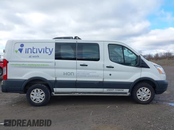 ✅ 2016 Ford Transit Cargo • VIN: 1FTYR1ZM4GKB20953 • Lot: 43766268. Wystawiony na IAAI z przebiegiem 151 953 mil. Bezpłatny archiwum sprzedaży aukcyjnych z USA i szczegółowy raport historii pojazdu na DreamBid. Zdjęcie 14.