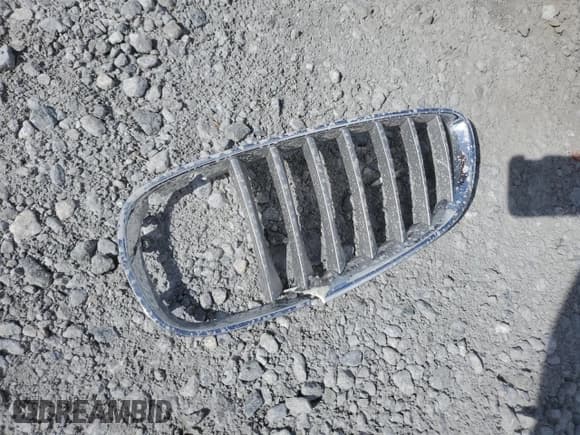 ✅ 2009 BMW Z4 sDrive35i • VIN: WBALM73559E351064 • Лот: 85169275. Опубликован ранее на Copart с пробегом 24 448 миль. Бесплатный доступ к архиву аукционных продаж из США и подробный отчёт об истории автомобиля на DreamBid. Изображение 12.