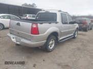 ✅ 2004 Ford Explorer Sport Trac XLS • VIN: 1FMZU67K74UC35107 • Lot: 41547894. Wystawiony na IAAI z przebiegiem 249 341 mil. Bezpłatny archiwum sprzedaży aukcyjnych z USA i szczegółowy raport historii pojazdu na DreamBid. Zdjęcie 4.