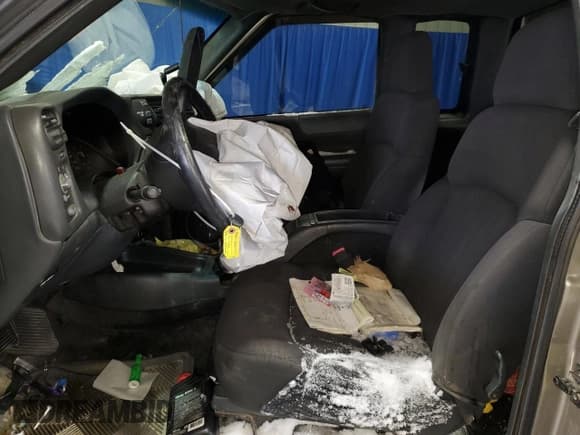 ✅ 2003 Chevrolet S-10 LS • VIN: 1GCCT19X138113763 • Лот: 41428265. Опубликован ранее на Copart с пробегом 158 794 миль. Бесплатный доступ к архиву аукционных продаж из США и подробный отчёт об истории автомобиля на DreamBid. Изображение 7.