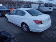 ✅ 2009 Honda Accord EX-L • VIN: 1HGCP26829A114012 • Lot: 43835337. Wystawiony na IAAI z przebiegiem 200 814 mil. Bezpłatny archiwum sprzedaży aukcyjnych z USA i szczegółowy raport historii pojazdu na DreamBid. Zdjęcie 3.