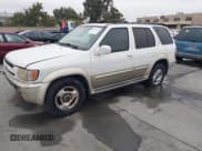 ✅ 2000 Infiniti QX4 • VIN: JNRAR07Y8YW078539 • Лот: 43578312. Опубликован ранее на IAAI с пробегом 291 176 миль. Бесплатный доступ к архиву аукционных продаж из США и подробный отчёт об истории автомобиля на DreamBid. Изображение 2.