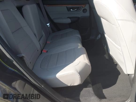 ✅ 2017 Honda CR-V EX-L • VIN: 7FARW1H83HE016815 • Lot: 43175473. Listed on IAAI with 13,192 mi. Free auction sales archive from the USA and detailed vehicle history report at DreamBid. Image 8.