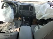 ✅ 2022 Chevrolet Colorado 4WD Work Truck • VIN: 1GCGTBEN3N1106241 • Лот: 70377594. Опубликован ранее на Copart с пробегом 14 431 миль. Бесплатный доступ к архиву аукционных продаж из США и подробный отчёт об истории автомобиля на DreamBid. Изображение 8.