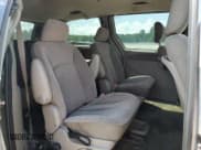 ✅ 2001 Chrysler Town & Country EX • VIN: 2C4GP74L71R294365 • Лот: 65771925. Опубликован ранее на Copart с пробегом 230 884 миль. Бесплатный доступ к архиву аукционных продаж из США и подробный отчёт об истории автомобиля на DreamBid. Изображение 11.