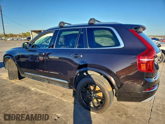 ✅ 2016 Volvo XC90 T6 Inscription • VIN: YV4A22PL6G1085499 • Lot: 94067365. Listed on Copart with 125,113 mi. Free auction sales archive from the USA and detailed vehicle history report at DreamBid. Image 2.