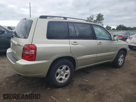 ✅ 2003 Toyota Highlander • VIN: JTEGD21A930070876 • Lot: 69156135. Listed on Copart with 154,101 mi. Free auction sales archive from the USA and detailed vehicle history report at DreamBid. Image 3.
