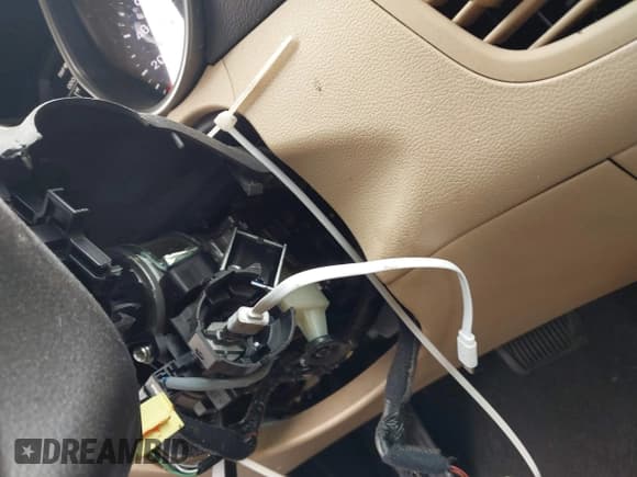 ✅ 2013 Hyundai Elantra GLS • VIN: 5NPDH4AE5DH271902 • Лот: 43568443. Опубликован ранее на IAAI с пробегом 144 473 миль. Бесплатный доступ к архиву аукционных продаж из США и подробный отчёт об истории автомобиля на DreamBid. Изображение 6.