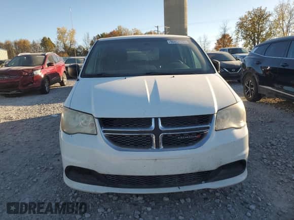 2014 Dodge Grand Caravan SE with VIN 2C4RDGBG8ER246029, listed as a Copart auction lot 90804785 with 178,832 mi miles and Clean title. Bid and sale history available at DreamBid. Image 5.