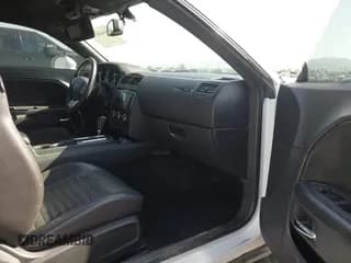 ✅ 2013 Dodge Challenger SXT • VIN: 2C3CDYAG3DH573945 • Lot: 41443472. Wystawiony na IAAI z przebiegiem 149 823 mil. Bezpłatny archiwum sprzedaży aukcyjnych z USA i szczegółowy raport historii pojazdu na DreamBid. Zdjęcie 5.