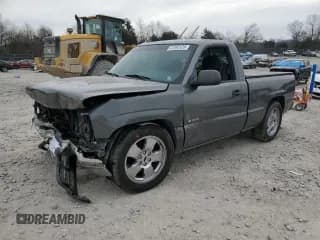 ✅ 2000 Chevrolet Silverado 1500 LS • VIN: 1GCEC14T6YZ248655 • Лот: 41895125. Опубликован ранее на Copart с пробегом 199 838 миль. Бесплатный доступ к архиву аукционных продаж из США и подробный отчёт об истории автомобиля на DreamBid. Изображение 1.