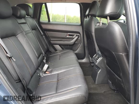 ✅ 2025 Mazda CX-50 Hybrid Premium Package • VIN: 7MMVAADWXSN105450 • Лот: 59684105. Опубликован ранее на Copart с пробегом Не указан. Бесплатный доступ к архиву аукционных продаж из США и подробный отчёт об истории автомобиля на DreamBid. Изображение 11.