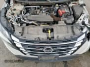 ✅ 2025 Nissan Rogue S • VIN: 5N1BT3AB7SC779413 • Lot: 68785805. Wystawiony na Copart z przebiegiem 8 243 mil. Bezpłatny archiwum sprzedaży aukcyjnych z USA i szczegółowy raport historii pojazdu na DreamBid. Zdjęcie 12.