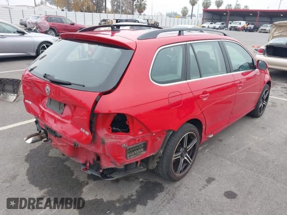 ✅ 2011 Volkswagen Jetta S • VIN: 3VWPX7AJ5BM612671 • Лот: 43784887. Опубликован ранее на IAAI с пробегом 228 527 миль. Бесплатный доступ к архиву аукционных продаж из США и подробный отчёт об истории автомобиля на DreamBid. Изображение 4.