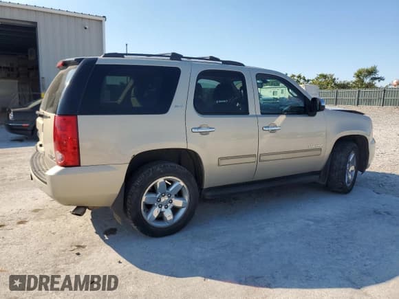 ✅ 2009 GMC Yukon SLT 4SB • VIN: 1GKFK33019R259207 • Лот: 86101345. Опубликован ранее на Copart с пробегом 211 150 миль. Бесплатный доступ к архиву аукционных продаж из США и подробный отчёт об истории автомобиля на DreamBid. Изображение 3.