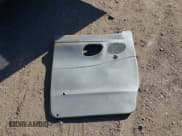 ✅ 2004 Ford Econoline Cargo • VIN: 1FTNS24W64HA23770 • Lot: 43358577. Wystawiony na IAAI z przebiegiem 346 306 mil. Bezpłatny archiwum sprzedaży aukcyjnych z USA i szczegółowy raport historii pojazdu na DreamBid. Zdjęcie 12.