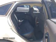 ✅ 2014 Ford Focus SE • VIN: 1FADP3F28EL274811 • Lot: 43014720. Wystawiony na IAAI z przebiegiem 99 857 mil. Bezpłatny archiwum sprzedaży aukcyjnych z USA i szczegółowy raport historii pojazdu na DreamBid. Zdjęcie 8.