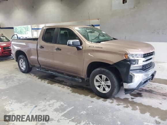 ✅ 2019 Chevrolet Silverado 1500 LT • VIN: 1GCRYDEK3KZ254995 • Lot: 63298495. Wystawiony na Copart z przebiegiem 172 256 mil. Bezpłatny archiwum sprzedaży aukcyjnych z USA i szczegółowy raport historii pojazdu na DreamBid. Zdjęcie 4.