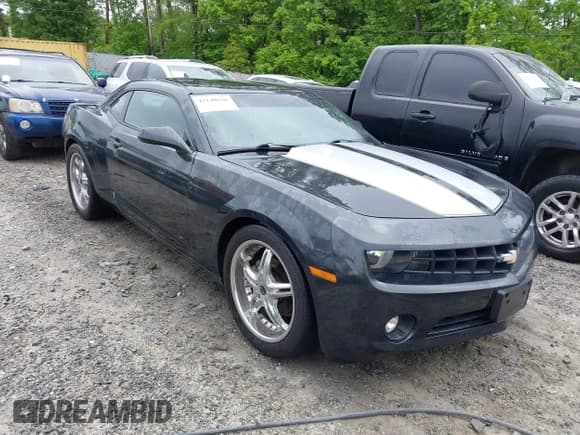 ✅ 2013 Chevrolet Camaro LS • VIN: 2G1FE1E3XD9164039 • Лот: 42148616. Опубликован ранее на IAAI с пробегом 155 898 миль. Бесплатный доступ к архиву аукционных продаж из США и подробный отчёт об истории автомобиля на DreamBid. Изображение 1.