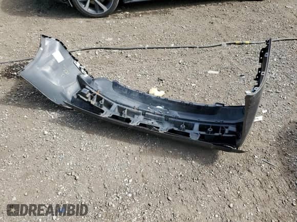 2010 Chevrolet Malibu 1LS z VIN 1G1ZB5E02AF262603, wystawiony jako Copart lot #57138915 z przebiegiem 128 992 mil mil oraz Szkoda całkowita • Salvage title. Historia ofert i sprzedaży dostępna na DreamBid. Obrazek 12.