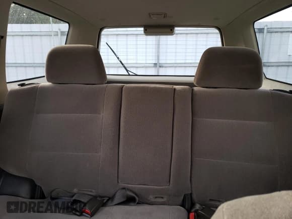 ✅ 2000 Mitsubishi Montero Sport LS • VIN: JA4MT31H3YP813036 • Lot: 82255134. Wystawiony na Copart z przebiegiem 178 598 mil. Bezpłatny archiwum sprzedaży aukcyjnych z USA i szczegółowy raport historii pojazdu na DreamBid. Zdjęcie 10.