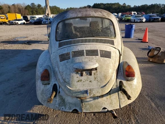 ✅ 1975 Volkswagen Beetle • VIN: 1342531579 • Lot: 46537415. Wystawiony na Copart z przebiegiem 48 724 mil. Bezpłatny archiwum sprzedaży aukcyjnych z USA i szczegółowy raport historii pojazdu na DreamBid. Zdjęcie 6.