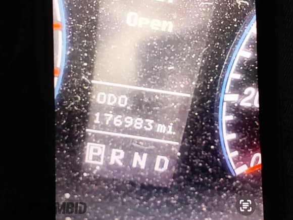 ✅ 2009 Hyundai Azera Limited • VIN: KMHFC46F79A358185 • Lot: 42502180. Listed on IAAI with 176,983 mi. Free auction sales archive from the USA and detailed vehicle history report at DreamBid. Image 7.