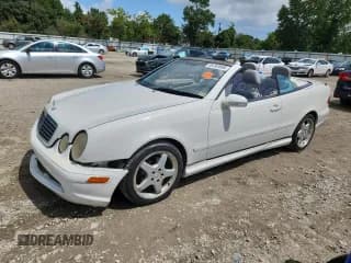 ✅ 2002 Mercedes-Benz CLK 320/430 • VIN: WDBLK70G62T116834 • Lot: 69262045. Wystawiony na Copart z przebiegiem 91 812 mil. Bezpłatny archiwum sprzedaży aukcyjnych z USA i szczegółowy raport historii pojazdu na DreamBid. Zdjęcie 1.