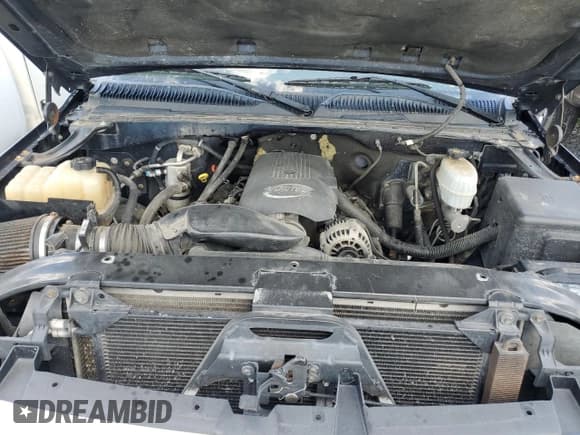 ✅ 2005 GMC Sierra 2500HD SLT • VIN: 1GTHK29U75E157694 • Lot: 69043135. Wystawiony na Copart z przebiegiem 255 488 mil. Bezpłatny archiwum sprzedaży aukcyjnych z USA i szczegółowy raport historii pojazdu na DreamBid. Zdjęcie 11.