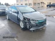 ✅ 2017 Toyota Prius Plus • VIN: JTDKARFP8H3002569 • Lot: 41808230. Wystawiony na IAAI z przebiegiem 89 099 mil. Bezpłatny archiwum sprzedaży aukcyjnych z USA i szczegółowy raport historii pojazdu na DreamBid. Zdjęcie 6.