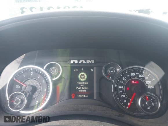 ✅ 2021 Ram 2500 Big Horn • VIN: 3C6UR5DJ2MG625774 • Lot: 43812123. Listed on IAAI with 123,394 mi. Free auction sales archive from the USA and detailed vehicle history report at DreamBid. Image 7.