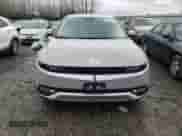 2022 Hyundai Ioniq 5 SE with VIN KM8KM4AE8NU068136, listed as a Copart auction lot 44801044 with 11,473 mi miles and . Bid and sale history available at DreamBid. Image 5.